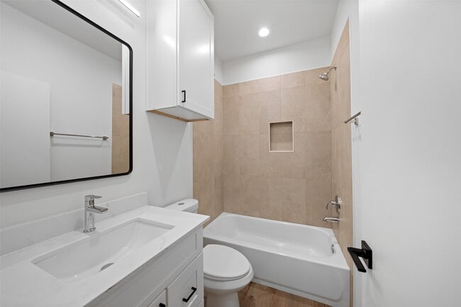 Building Photo - 1408 Enid St