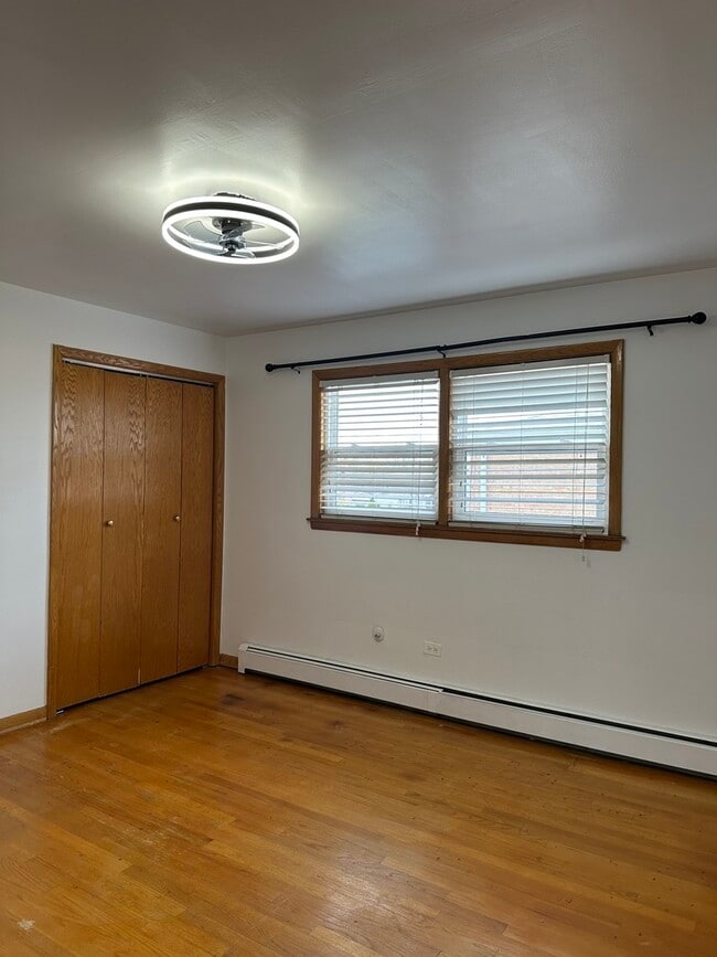 Building Photo - 2538 N 75th Ave