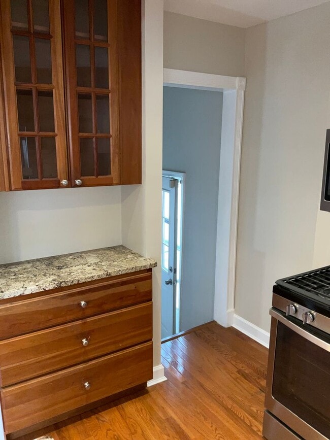 Building Photo - Fully updated 4BR 2BA single family brick home in Connecticut Ave Estates