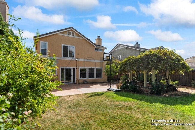 Building Photo - 4755 Fawn Way