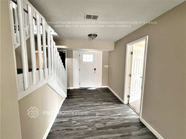 Building Photo - 5006 Stoney Point Cir