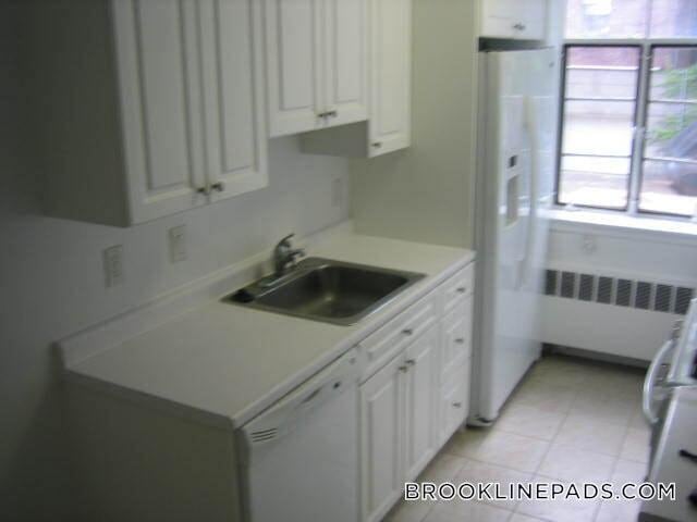 Building Photo - 78 St Paul St