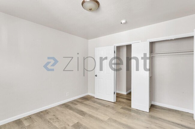 Building Photo - 2012 Cavallo Rd