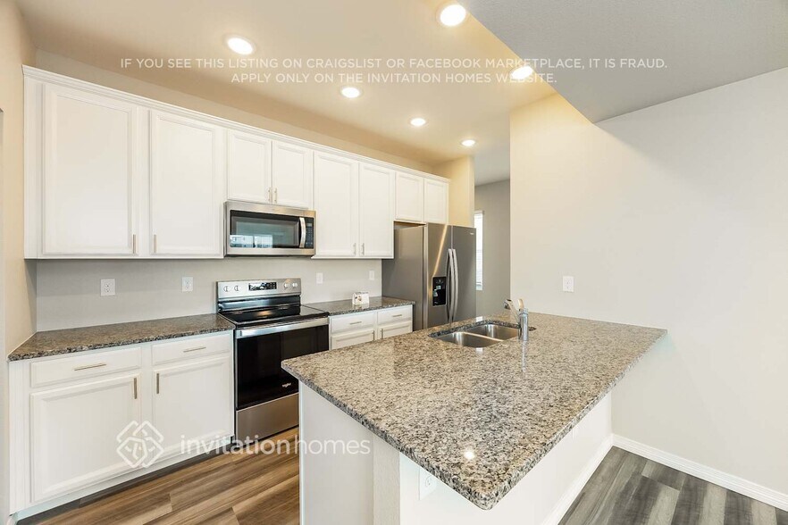 Building Photo - 11257 House Finch Ln