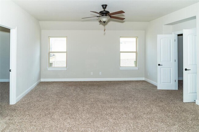 Building Photo - 3804 Tango Ct