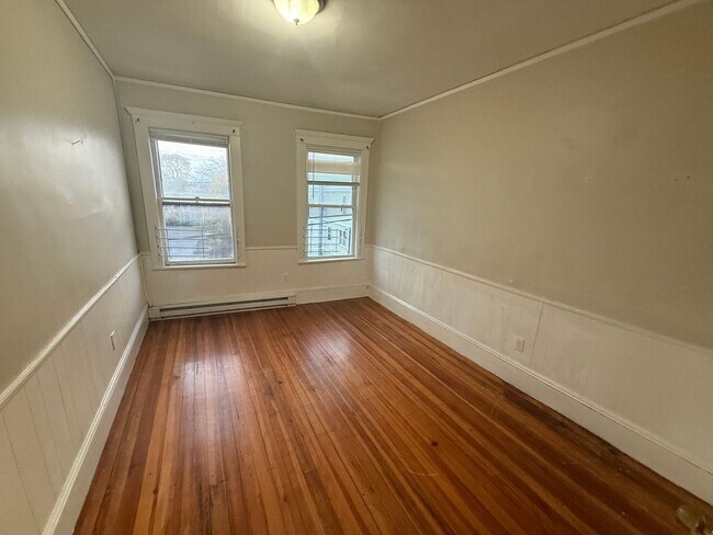 Building Photo - 139 Franklin St