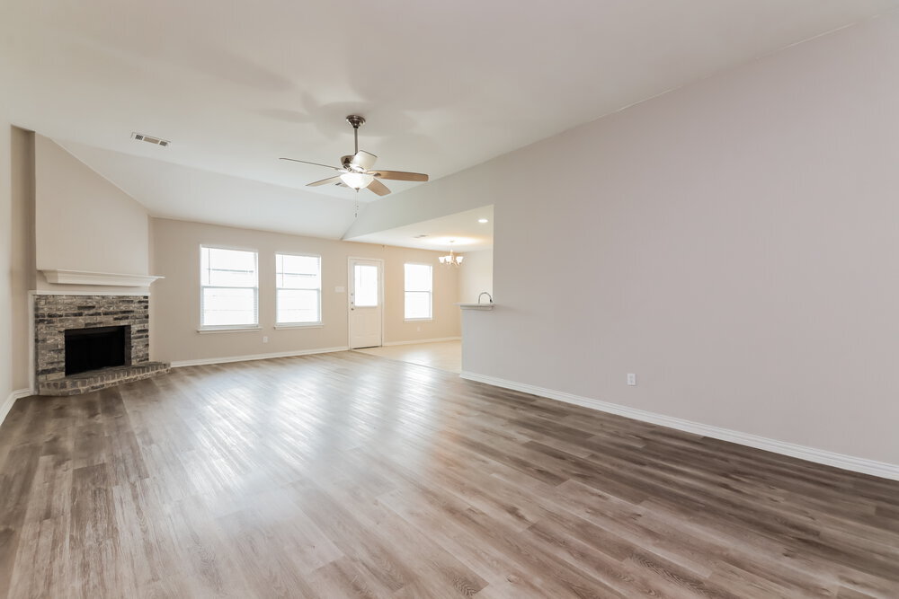 Building Photo - 708 Mackenzi Dr