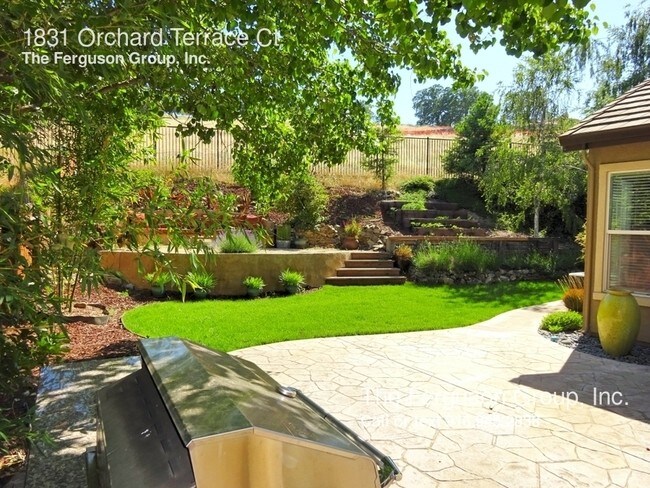 Building Photo - 1831 Orchard Terrace Ct