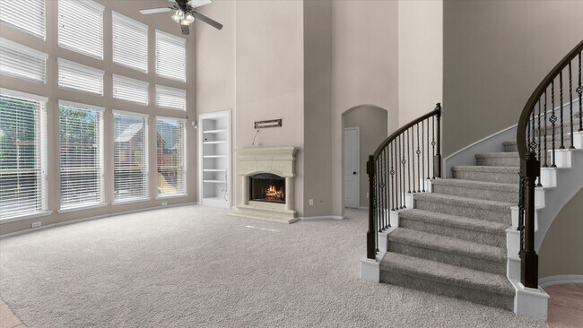Building Photo - 14807 Diane Manor Ln