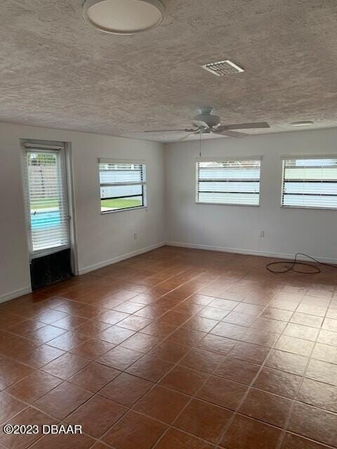 Building Photo - 1225 Thomasina Dr