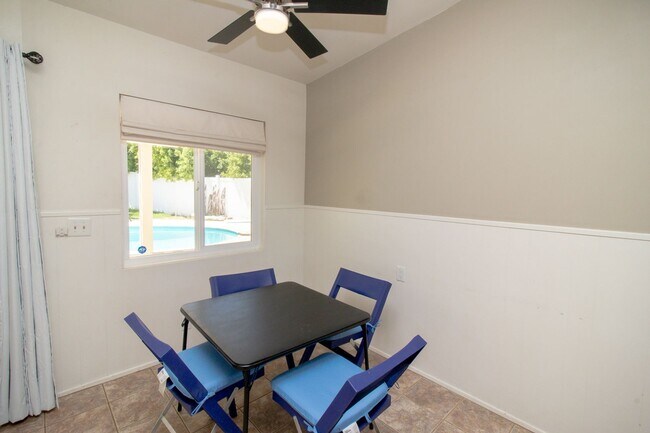 Building Photo - Spacious 2-Bedroom Home with Private Pool & Office In the Cove!