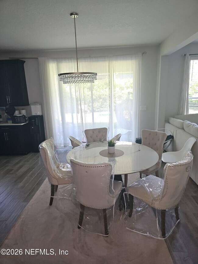 Building Photo - 6946 Azalea Grove Dr