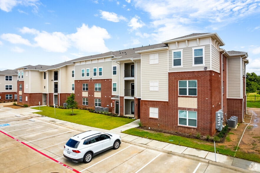 EMLI at Pecan Creek 5025 FM 2931 Aubrey TX 76227 Apartment Finder