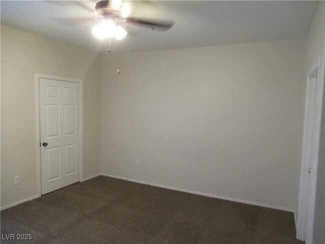 Building Photo - 833 Aspen Peak Loop