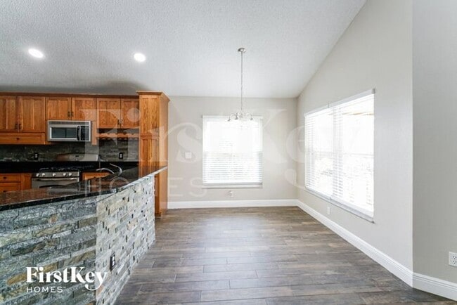 Building Photo - 1413 Beth Page Ct