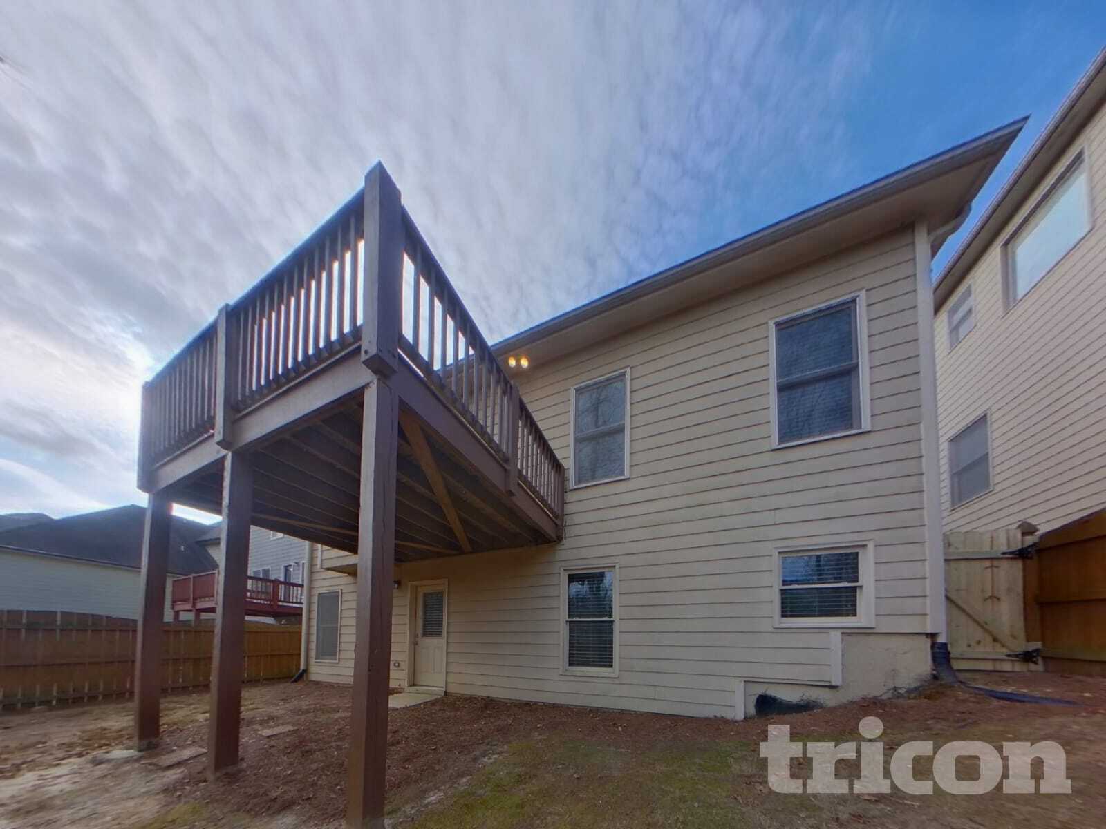 Building Photo - 275 Water Oak Pl