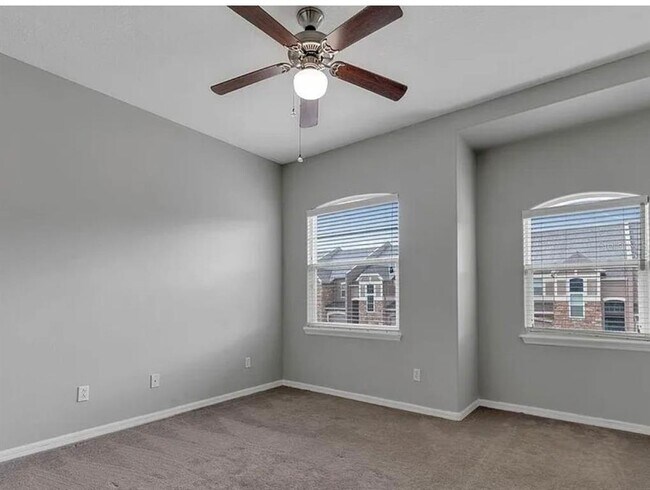 Building Photo - 2286 Chatham Pl Dr