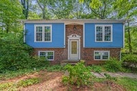 Building Photo - Lovely 3 bedroom, 1 1/2 bathroom home in G...
