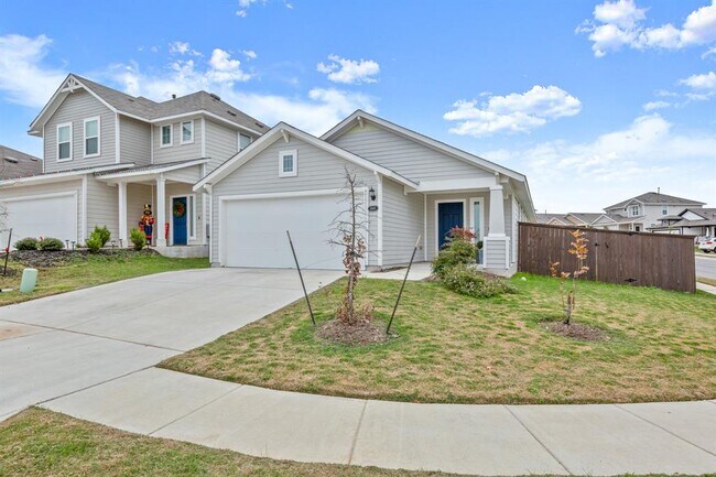 Building Photo - 5601 Respinto Dr