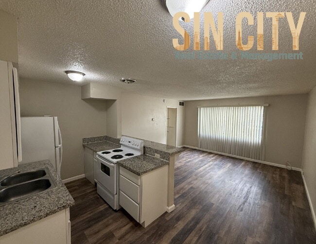 Building Photo - Discover Urban Comfort: Spacious 1-Bedroom Oasis at Lyn Capri