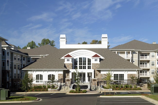 Building Photo - Stone Point Apartments