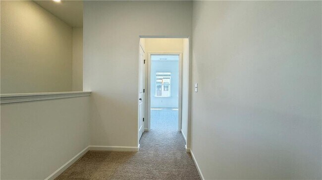 Building Photo - 9 Peeples Dr