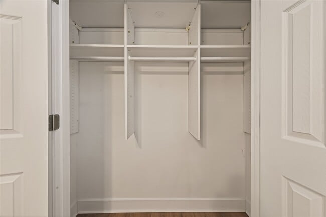 Building Photo - 5503 Jason St