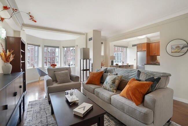 Building Photo - 20 Chapel St