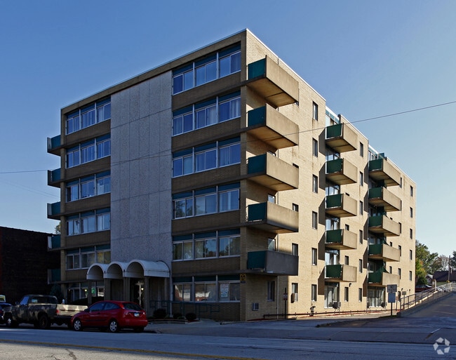 Delta Lakewood 14555 Madison Ave Lakewood OH 44107 Apartment Finder