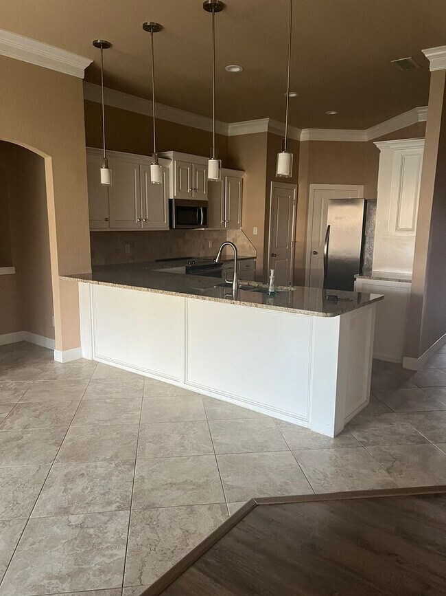 Building Photo - Wylie Four Bedroom
