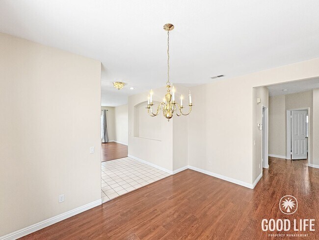 Building Photo - Gorgeous 3B/2BA House w/ Attached Garage, Storage Sheds, and Tons of Space!