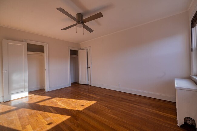 Building Photo - Storybook Tudor New Renovated | Two Full Kitchens | Full Finished Basement