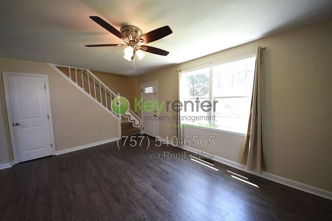 Building Photo - 3742 Atterbury St