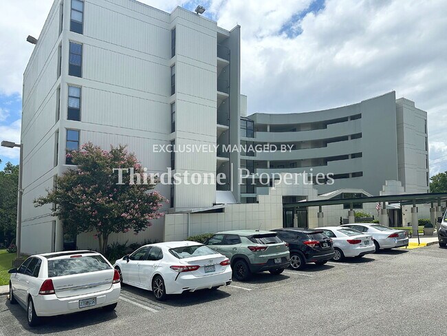 Building Photo - 1071 Edgewood Ave S