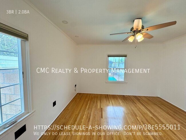 Building Photo - 3822 Rose Ave