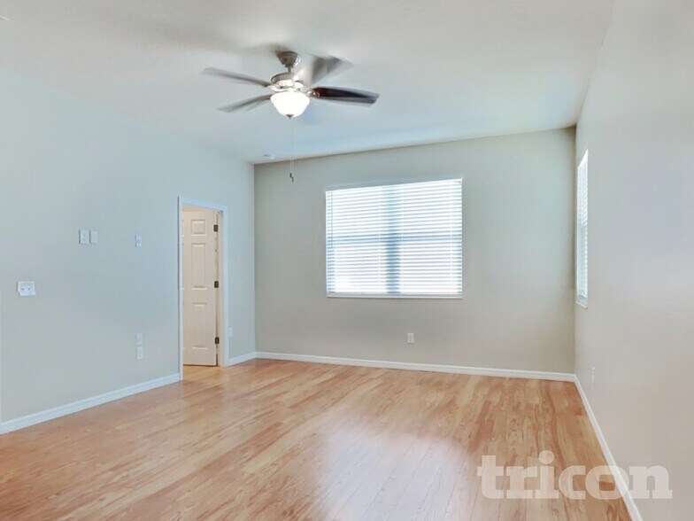 Building Photo - 12283 Moss Lake Loop