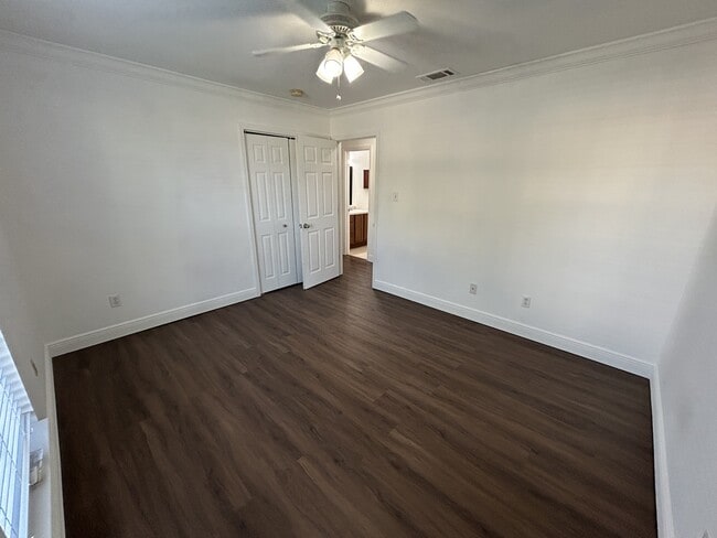 Building Photo - 3231 Bradbury St