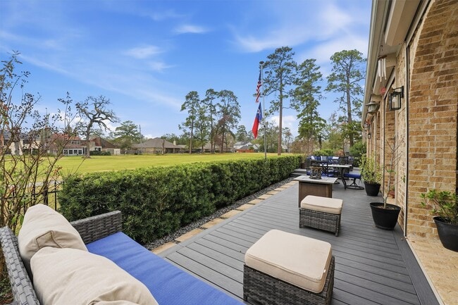 Building Photo - 19623 Fairway Island Drive