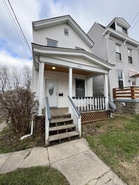 Building Photo - 1846 Lincoln Ave