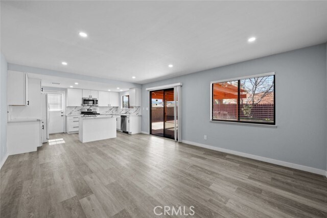 Building Photo - 43203 27th St W