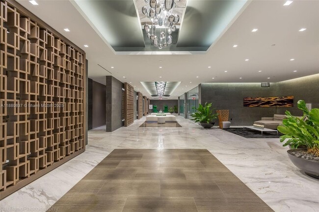 Building Photo - 400 Sunny Isles Blvd