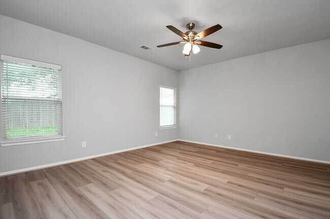 Building Photo - 24118 Wild Horses Ln