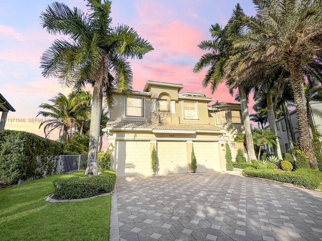 Building Photo - 5028 SW 170th Ave