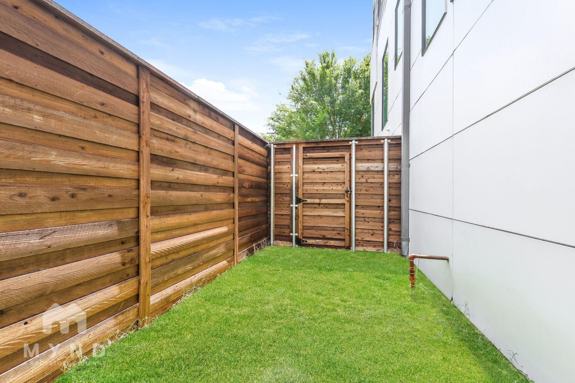 Building Photo - 4515 Cabell Dr