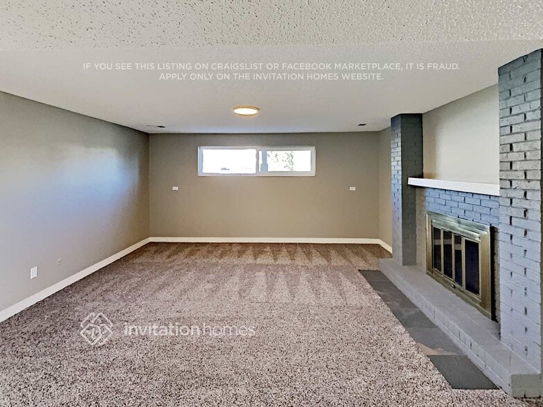 Building Photo - 87 Johnson Dr