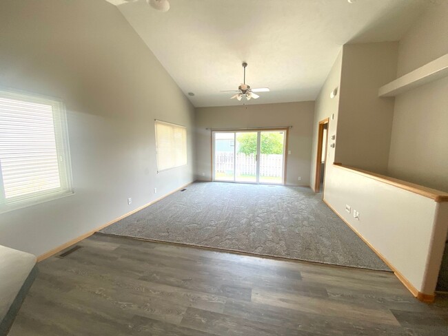 Primary Photo - 3 Bedroom and 3 Bathroom Duplex. Available...