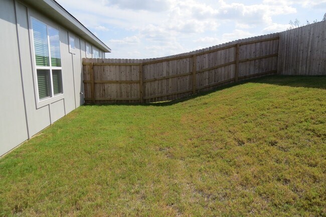 Building Photo - 206 Riptide Rd