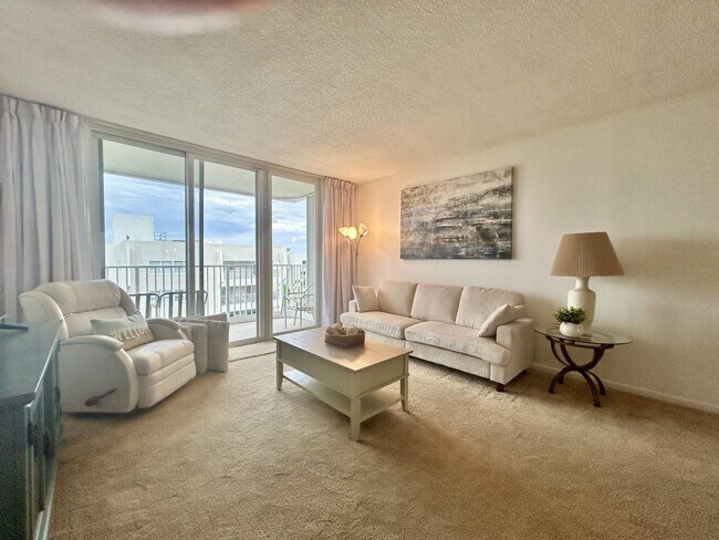 Building Photo - 3540 S Ocean Blvd