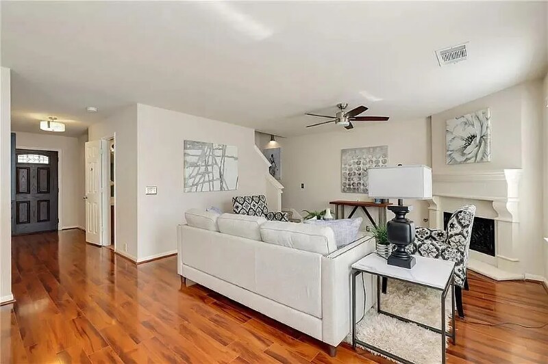 Building Photo - 809 Barefoot Cove