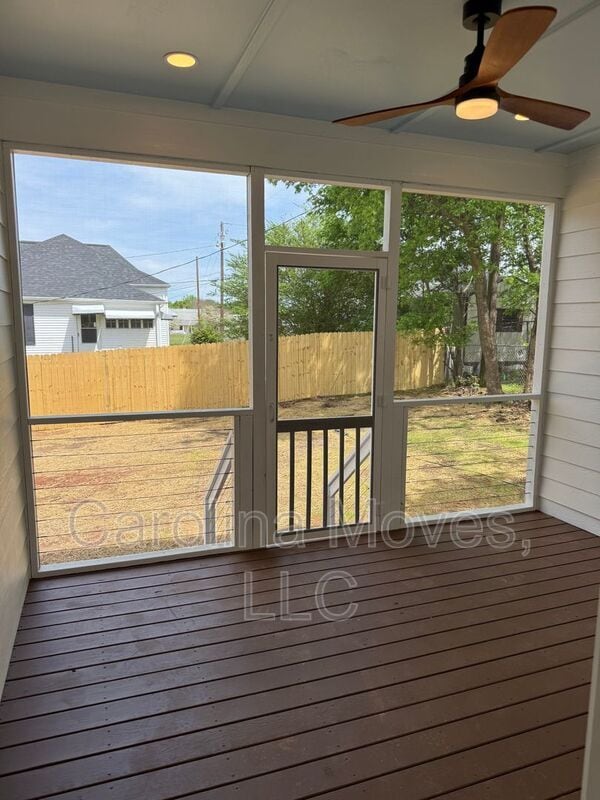 Building Photo - 7 2nd Ave